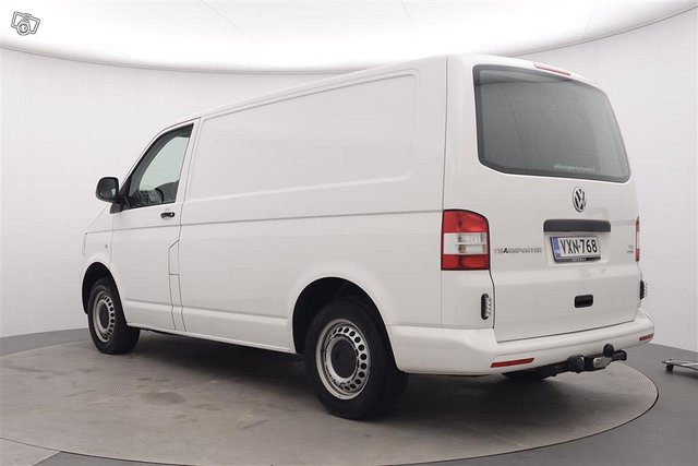 VOLKSWAGEN TRANSPORTER 7