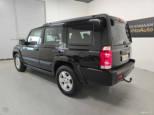 Jeep Commander 5