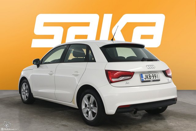 Audi A1 5