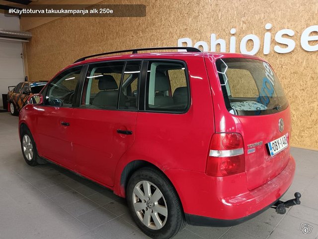 Volkswagen Touran 2