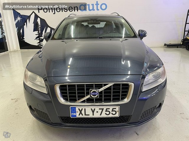 Volvo V70 8