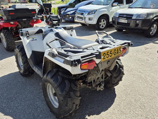 Polaris Sportsman 4