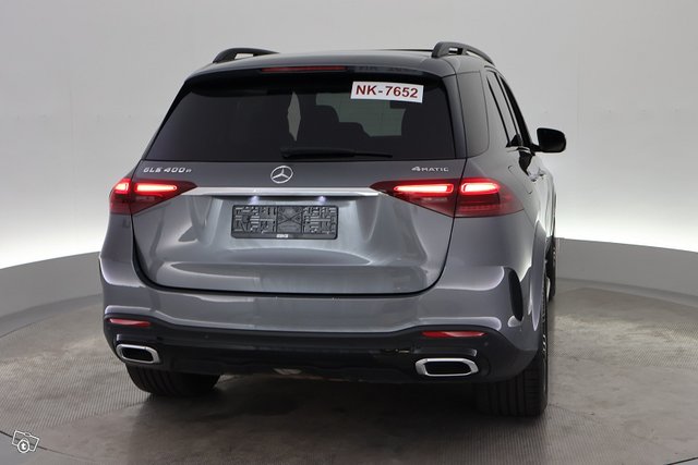 Mercedes-Benz GLE 10