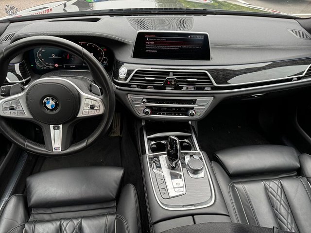 BMW 745 3