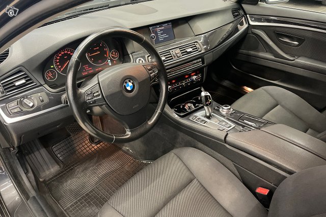 BMW 520 6