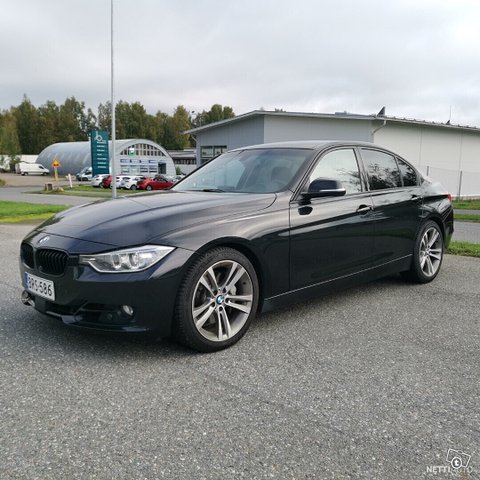 BMW 335 1