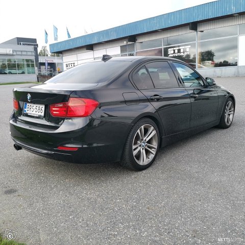 BMW 335 5