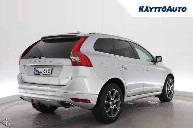 VOLVO XC60 4