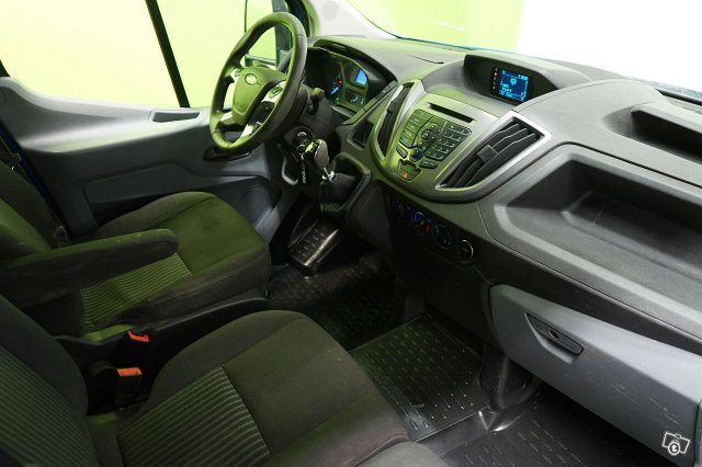 Ford Transit 11