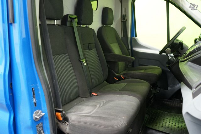 Ford Transit 12