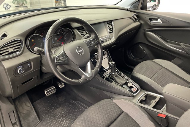 Opel Grandland X 7