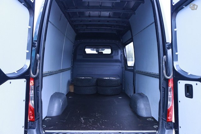 Mercedes-Benz Sprinter 20