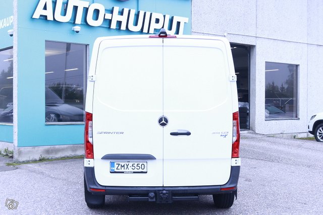 Mercedes-Benz Sprinter 3