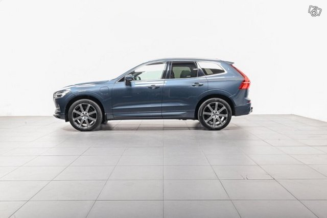 Volvo XC60 4