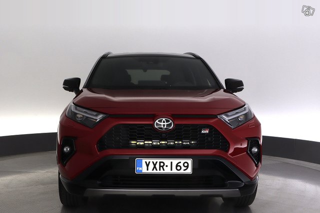 Toyota RAV4 8