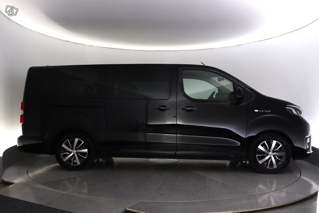 Toyota Proace Verso EV 6