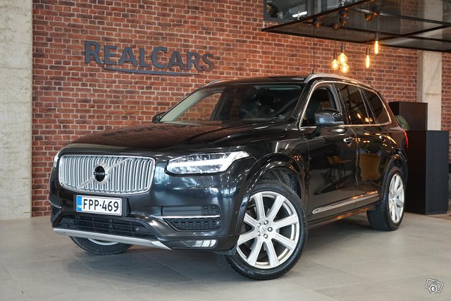 Volvo XC90 1