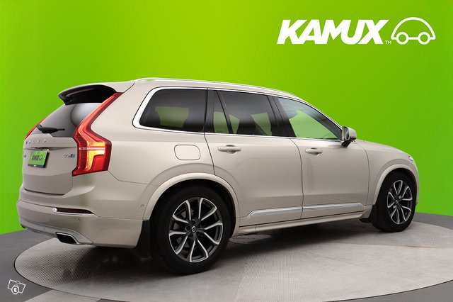 Volvo XC90 2