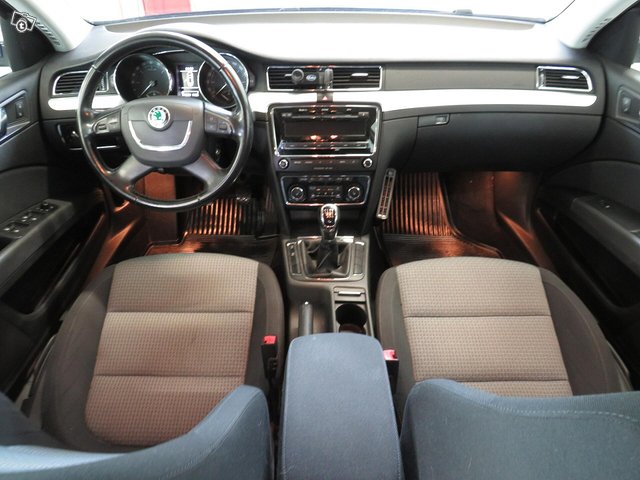 Skoda Superb 4