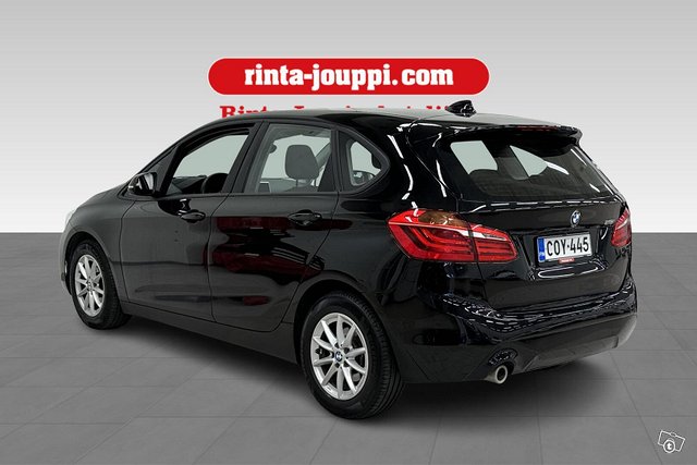 BMW 218 7