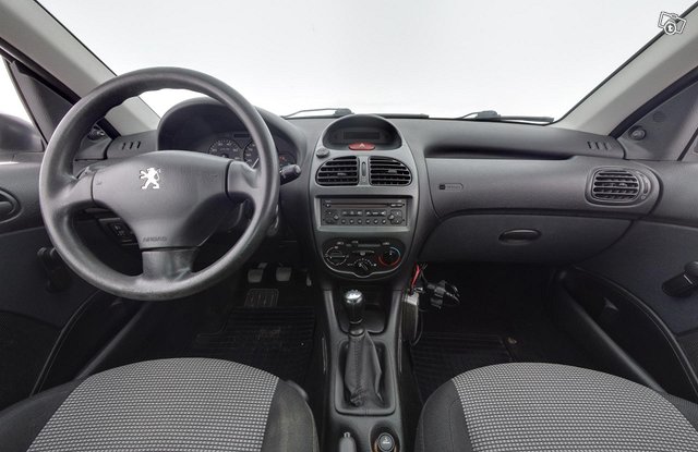 Peugeot 206 4