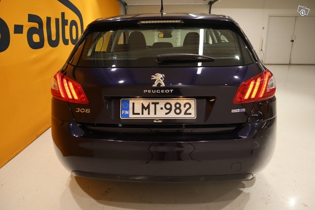 Peugeot 308 7