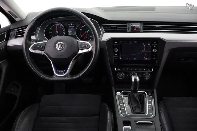 Volkswagen Passat 17