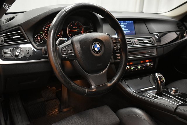 BMW 520 12