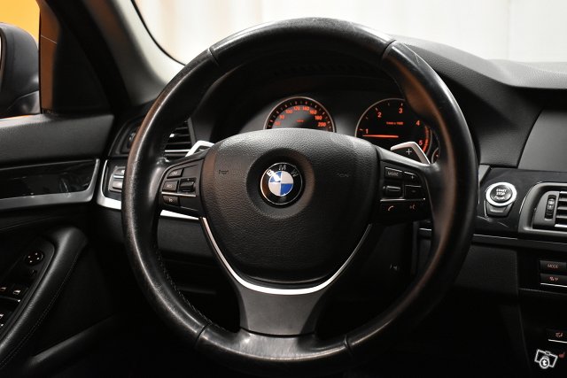 BMW 520 14