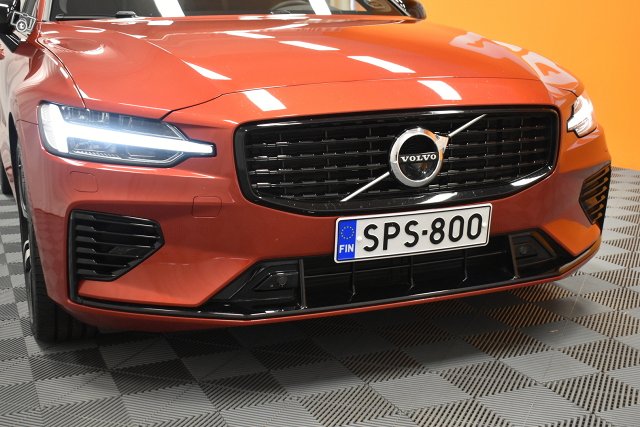 Volvo V60 10