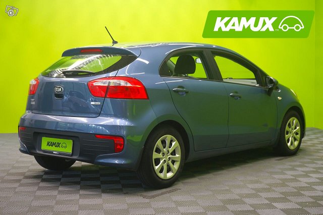 Kia Rio 8