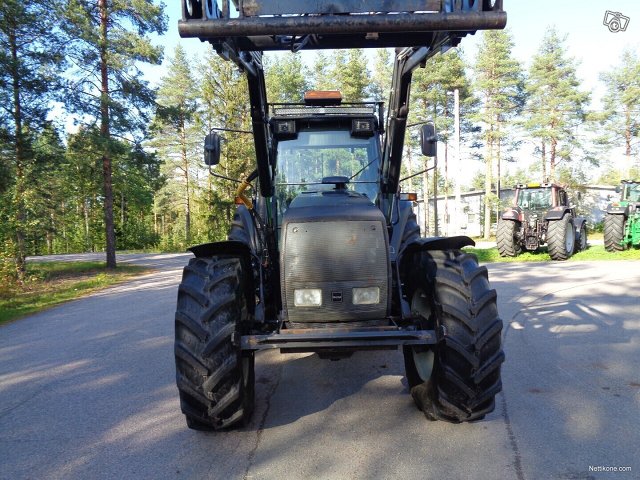 Valtra 8050 MEGA + MP Lift 265 4