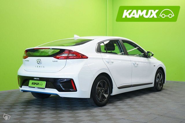 Hyundai Ioniq Hybrid 4