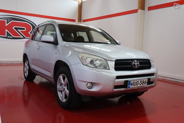 Toyota RAV4 3