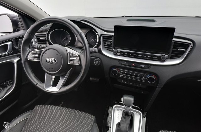 Kia Ceed 9