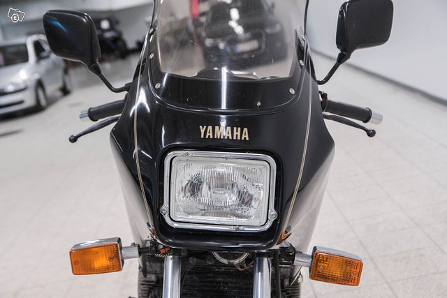 Yamaha XJ900 14