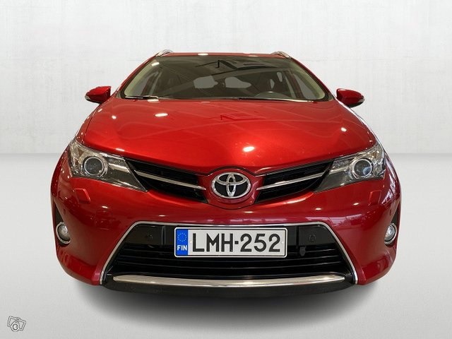 Toyota Auris 7