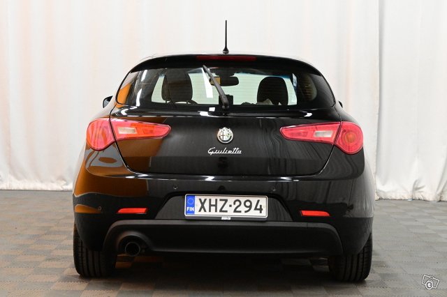 Alfa Romeo Giulietta 5