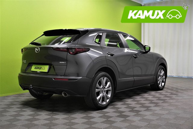 Mazda CX-30 4