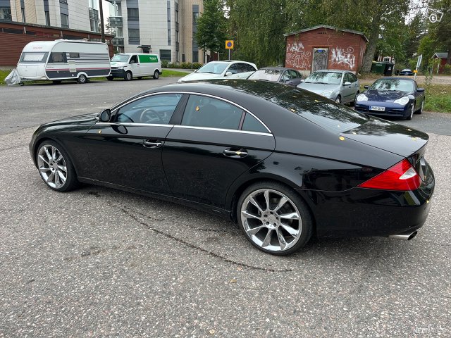 Mercedes-Benz CLS 6