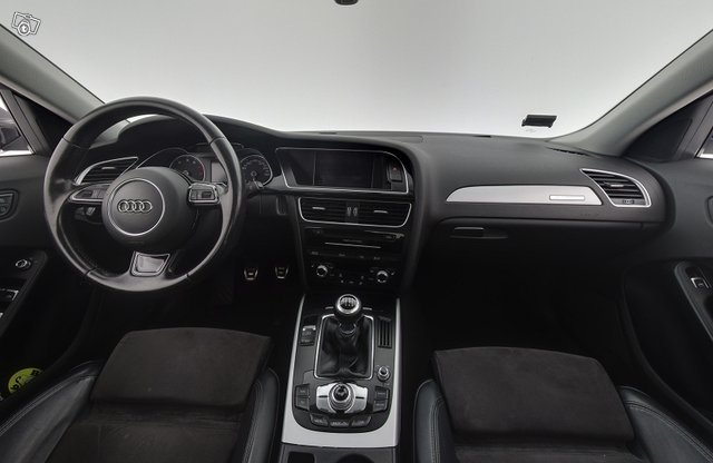 Audi A4 11