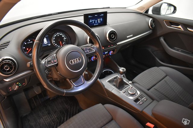 Audi A3 14