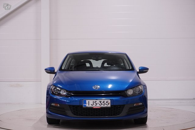 Volkswagen Scirocco 2