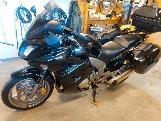 Honda CBF 1000ABS, kuva 1