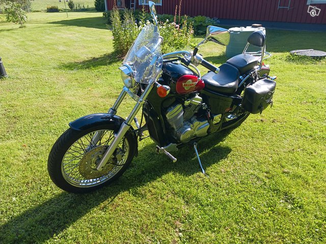 Honda VT600 C Shadow 2