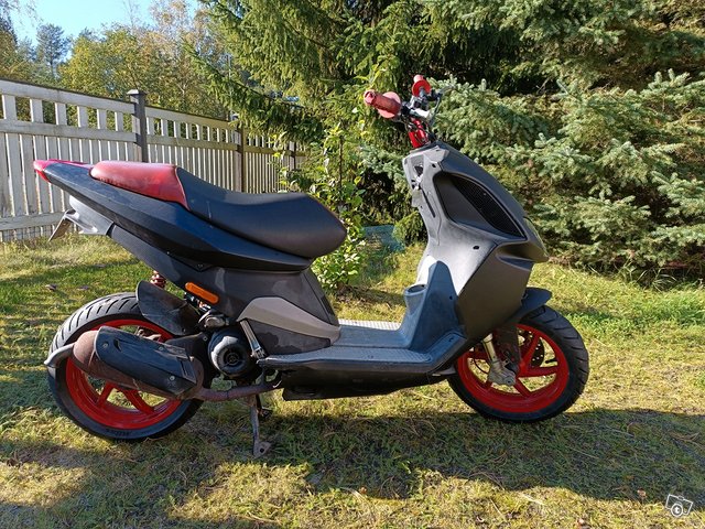 Piaggio NRG, kuva 1