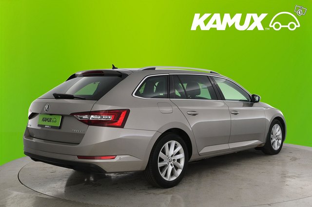 Skoda Superb 4