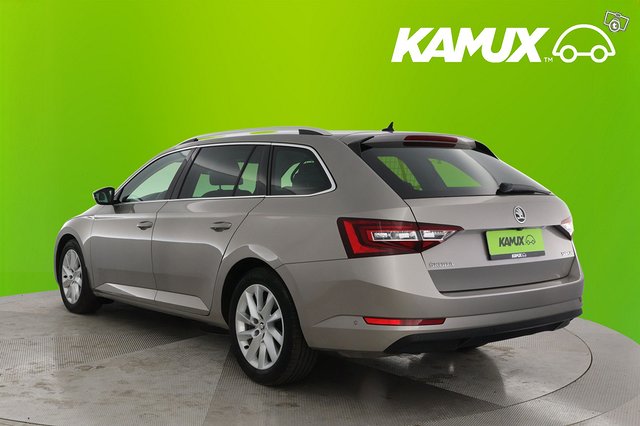 Skoda Superb 5