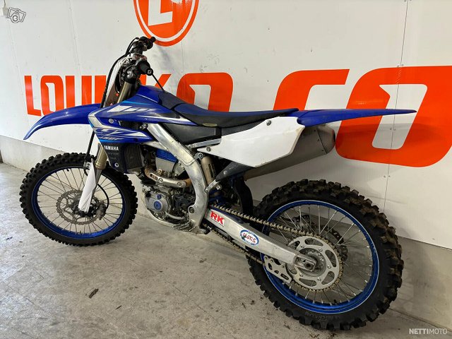 Yamaha YZ 3