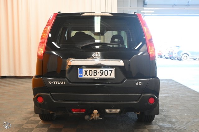 Nissan X-Trail 5